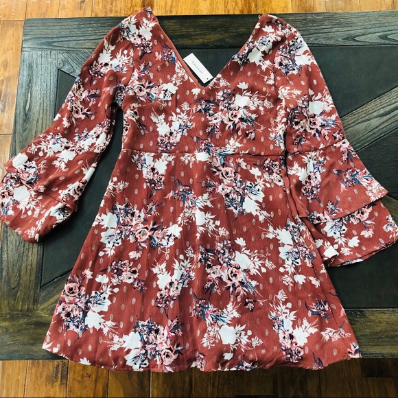 New Francescas dress - Picture 1 of 3